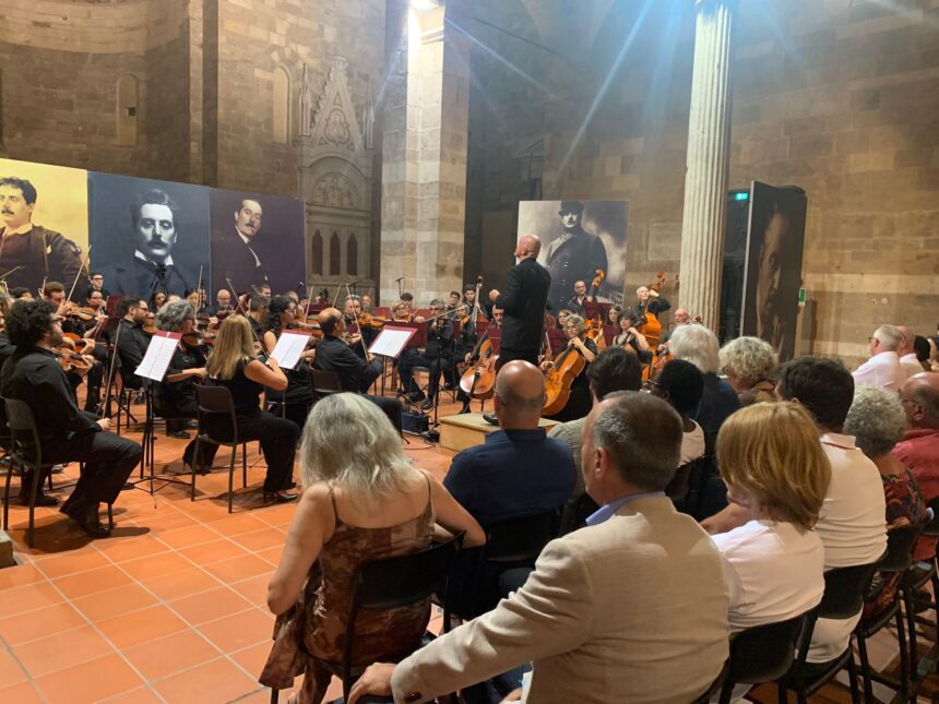 Andrea Colombini e l’Orchestra Filarmonica di Lucca incantano anche nella notte di San Giovanni