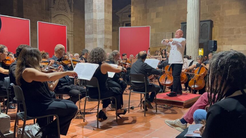 Colombini e l’OFL ritornano con il Gran Galà Lirico per la Santa Croce: appuntamento il 14 settembre a Lucca Colombini e l’OFL ritornano con il Gran Galà Lirico per la Santa Croce: appuntamento il 14 settembre a Lucca