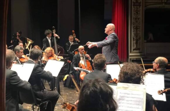 SPONSORIZZA L’ORCHESTRA FILARMONICA DI LUCCA: UN’OCCASIONE UNICA PER AVERE UNA VETRINA MONDIALE SPONSORIZZA L’ORCHESTRA FILARMONICA DI LUCCA: UN’OCCASIONE UNICA PER AVERE UNA VETRINA MONDIALE